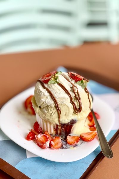 camila-melim-yHQfZ9TuZn4-unsplash (1)